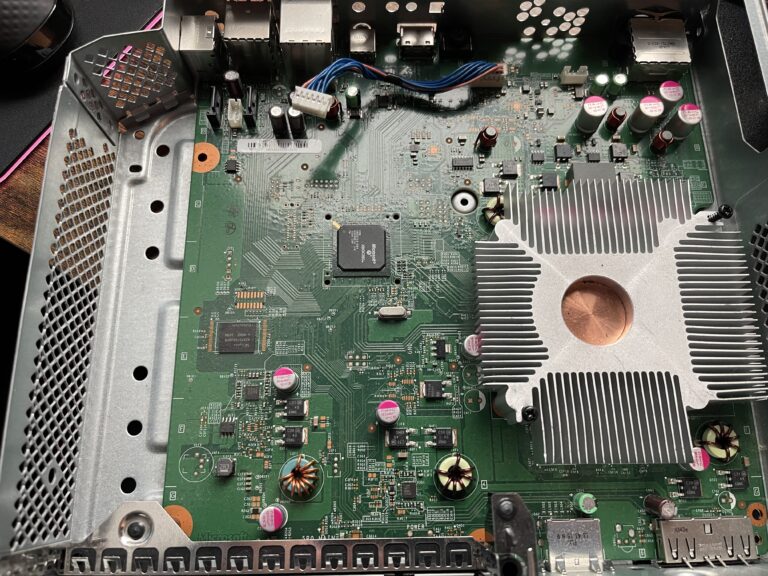 View of the mainboard on an Xbox 360.